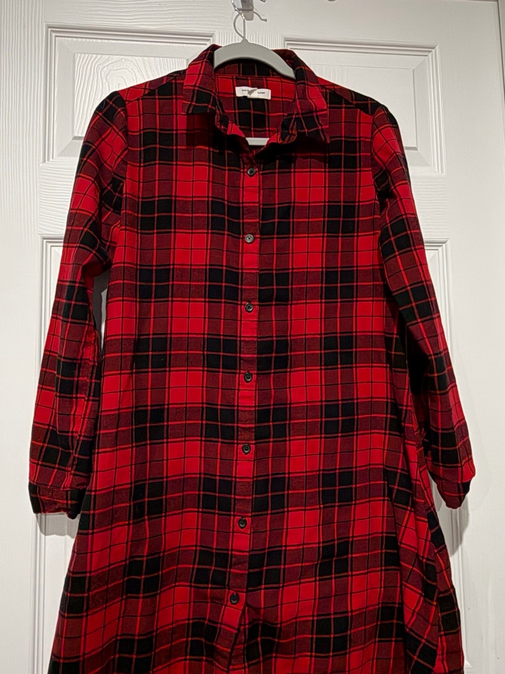 beachlunchlounge Red and Black Plaid Button-Down women’s Dress